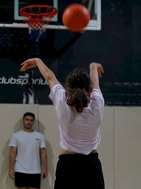 BASKETBOL
